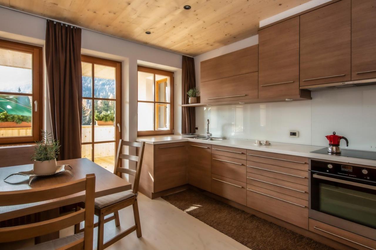 Editlodge "Dessot" Badia (South Tyrol) Exterior foto