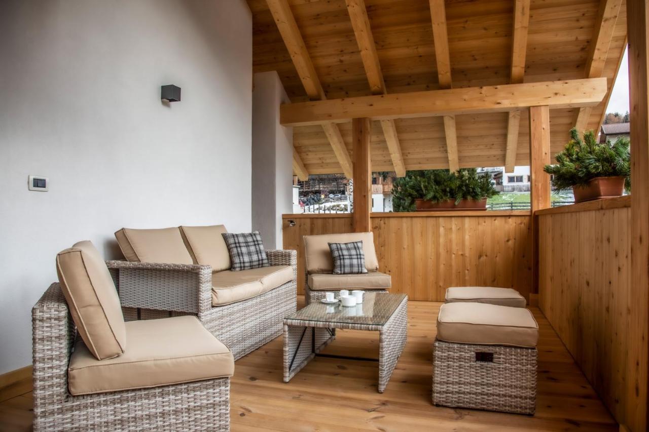 Editlodge "Dessot" Badia (South Tyrol) Exterior foto
